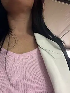 MeganFoxiyyy online show from 04-17-26, 03:42