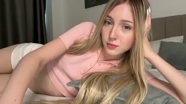 Kattie Petite online show from 05-23-26, 04:00