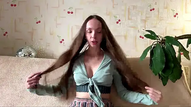 AdriannaBill online show from 07-12-26, 04:42