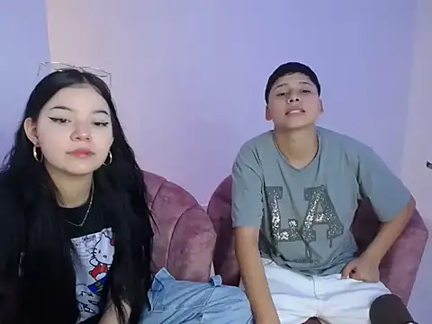 girlssextwo online show from 04-14-26, 03:18