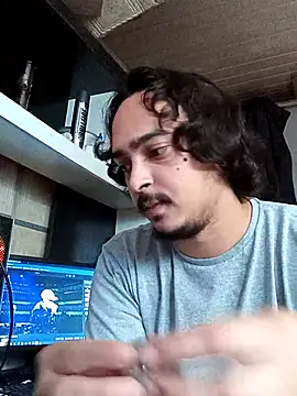 Snapshot of Ale94xxx chatting on 04-14-26, 04:35 Ale94xxx online show from 04-14-26, 04:35