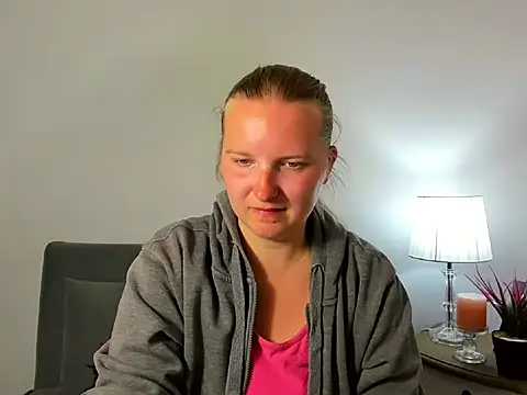 Snapshot of RoseTeacherX chatting on 05-14-26, 05:20 RoseTeacherX online show from 05-14-26, 05:20