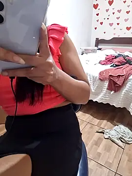 euahotmarii3 online show from 04-20-26, 02:36