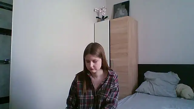 Snapshot of Wellabern chatting on 05-10-26, 09:36 Wellabern online show from 05-10-26, 09:36