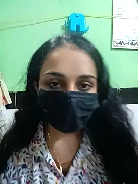 Lusi G online show from 04-18-26, 09:46