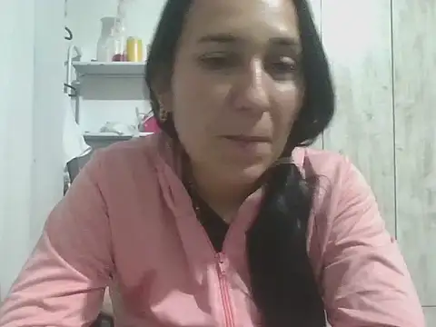 Dramaqueenlive online show from 04-15-26, 11:38