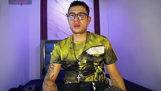Nickk 21  online show from 05-14-26, 01:29