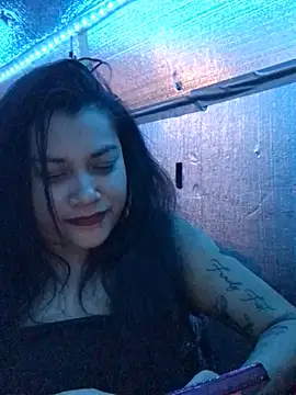 Blackwidow96 online show from 04-17-26, 10:18