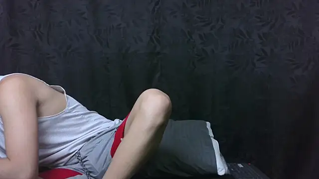 Snapshot of Felipe_Kold chatting on 05-13-26, 02:31 Felipe Kold online show from 05-13-26, 02:31
