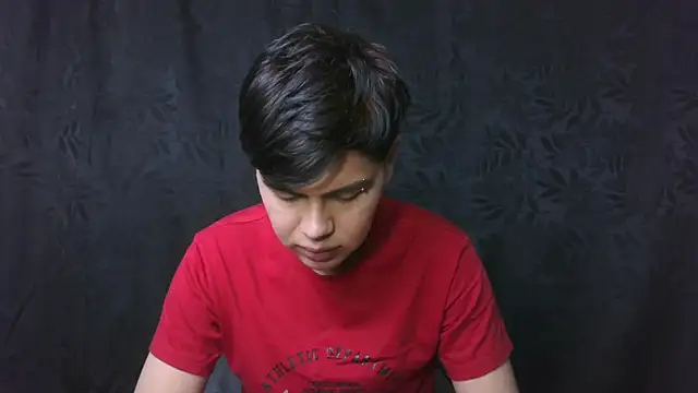 Snapshot of Felipe_Kold chatting on 05-21-26, 02:07 Felipe Kold online show from 05-21-26, 02:07