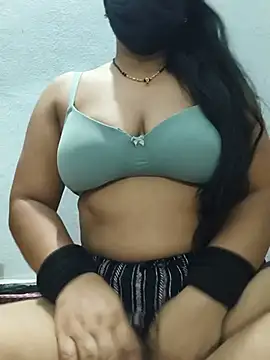 sweetylove01 online show from 06-07-26, 05:49