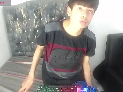 alex it0 online show from 04-17-26, 07:17