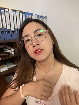 Snapshot of siler25 chatting on 07-17-26, 01:01 siler25 online show from 07-17-26, 01:01