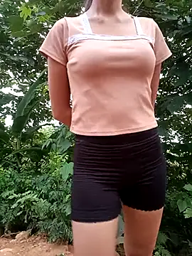 Elena Mia online show from 07-14-26, 10:48