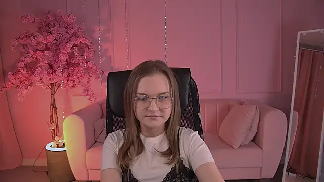 LissaTelor online show from 04-17-26, 09:34