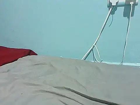 Happygirly69 online show from 04-24-26, 02:19