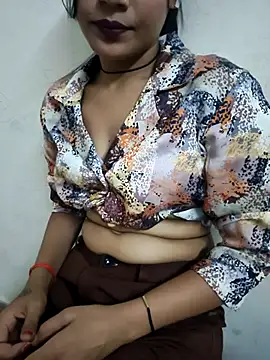 Snapshot of Dimple-Shah chatting on 05-24-26, 05:51 Dimple-Shah online show from 05-24-26, 05:51