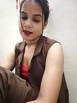 Snapshot of Dimple-Shah chatting on 06-16-26, 01:03 Dimple-Shah online show from 06-16-26, 01:03