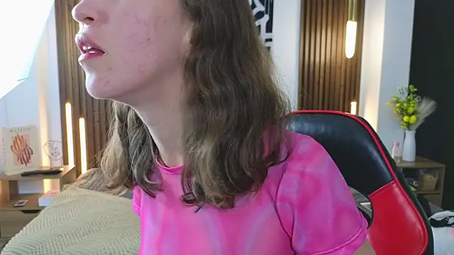 Sun 20  online show from 04-15-26, 03:19