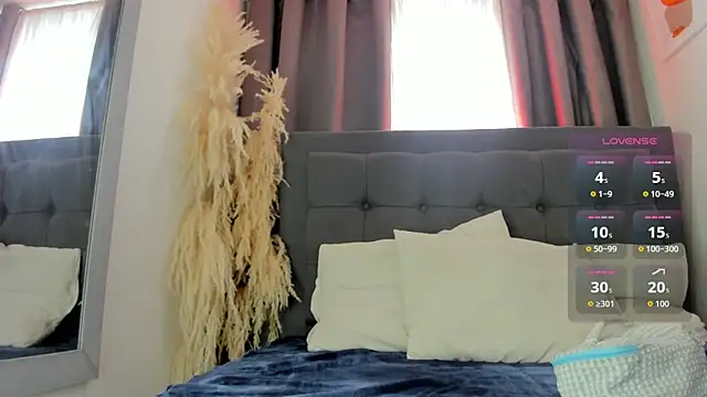 Snapshot of hanna-baker01 chatting on 05-14-26, 02:57 hanna-baker01 online show from 05-14-26, 02:57