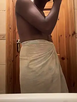 sexyboytw online show from 04-15-26, 06:48