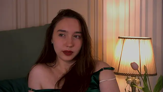 Suzaneey online show from 05-31-26, 07:26