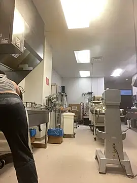 uceybaker online show from 05-30-26, 02:08