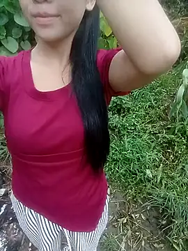 lelenana online show from 06-18-26, 10:47