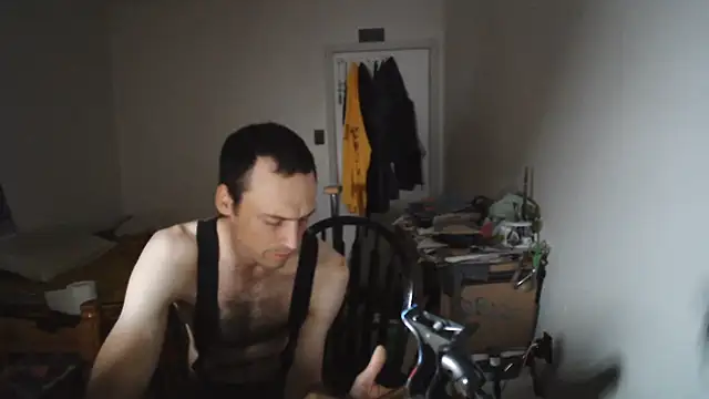 JohnnyMoves online show from 08-06-26, 02:46