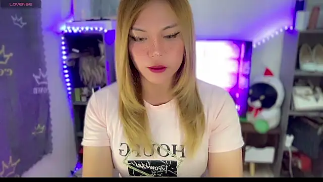 hannaBaby lisyos11 online show from 06-17-26, 12:18