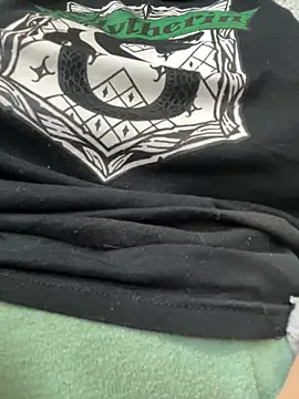 lolaaaa4 online show from 04-17-26, 06:16