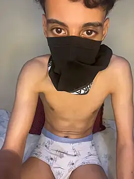Snapshot of arabic_boy_hot chatting on 07-17-26, 08:35 arabic boy hot online show from 07-17-26, 08:35