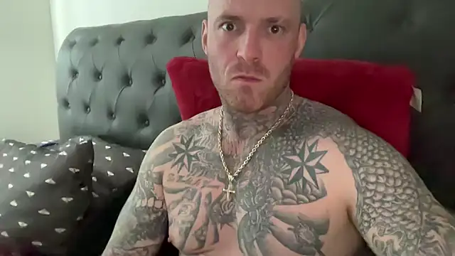 platinum status online show from 04-16-26, 02:07