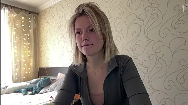 Tonya Silva online show from 04-29-26, 04:00