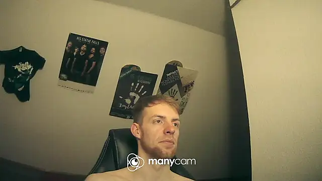 Snapshot of Milkyman7 chatting on 12-22-24, 09:53 Milkyman7 online show from 12-22-24, 09:53