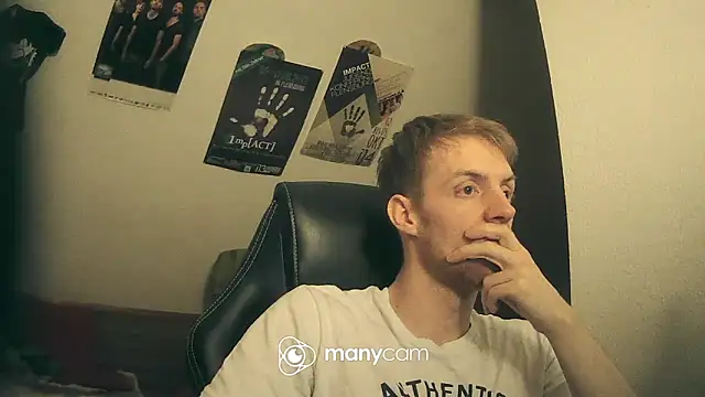 Snapshot of Milkyman7 chatting on 03-06-25, 08:05 Milkyman7 online show from 03-06-25, 08:05