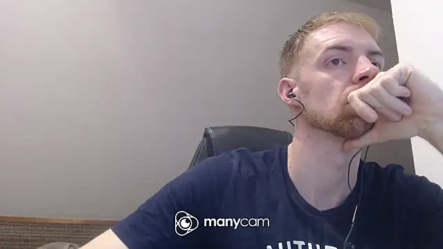 Snapshot of Milkyman7 chatting on 10-25-25, 06:35 Milkyman7 online show from 10-25-25, 06:35