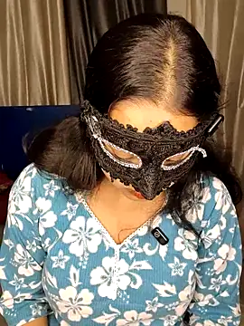 couple hot43 online show from 06-01-26, 07:26