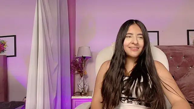 Maggiee 1 online show from 06-26-26, 07:29
