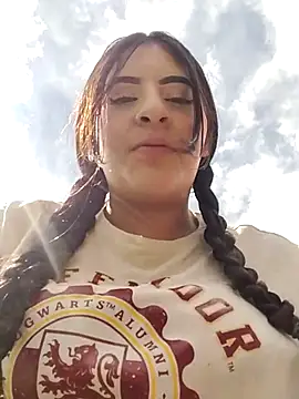 Maggiee 1 online show from 07-04-26, 06:58