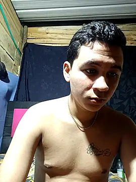  Alicee axel online show from 04-17-26, 09:12