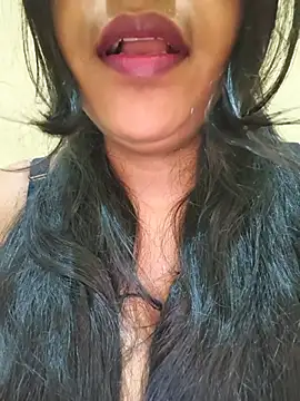 Snapshot of Newragini chatting on 06-10-26, 09:14 Newragini online show from 06-10-26, 09:14