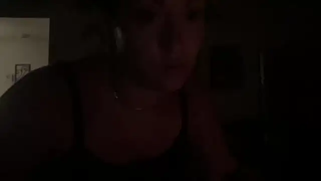 yummymommie7 online show from 06-14-26, 05:09