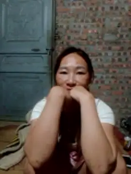 Snapshot of Tieuthu2 chatting on 05-04-26, 09:00 Tieuthu2 online show from 05-04-26, 09:00