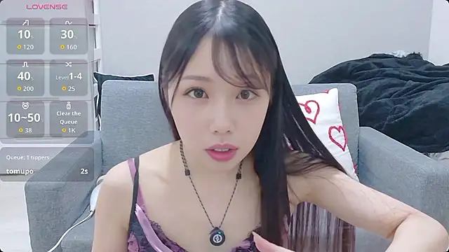 Minamina2 online show from 07-27-26, 09:05