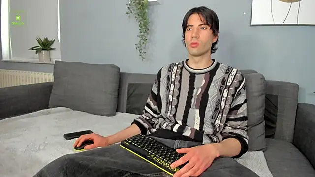 Freddie Vane online show from 04-25-26, 11:46