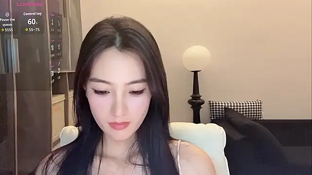 Snapshot of Xixi-mm chatting on 05-26-26, 04:36 Xixi-mm online show from 05-26-26, 04:36