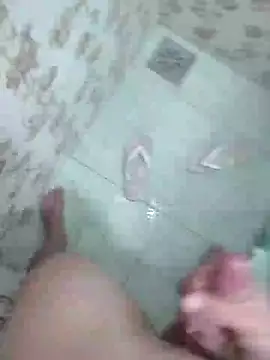 Loirinhodelicia66 online show from 06-13-26, 04:38