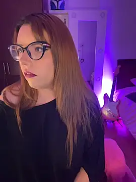 AliceMtz online show from 05-26-26, 10:50