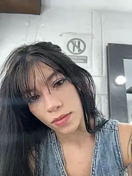 Snapshot of Maddison_Foxxx chatting on 07-15-26, 12:43 Maddison Foxxx online show from 07-15-26, 12:43
